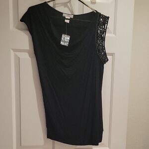 Kenar Black Top  With Shoulder Dazzle left sleeve